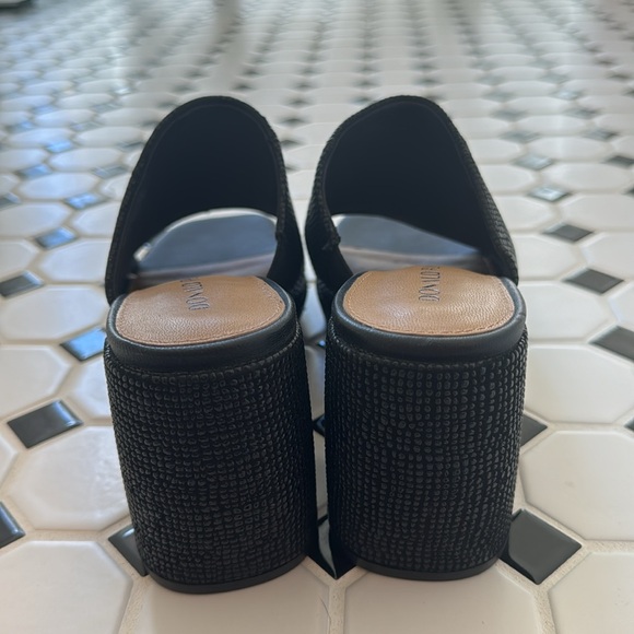 Donald Pliner Black Leather Textured Heeled Mules size 5.5 - Picture 2 of 6